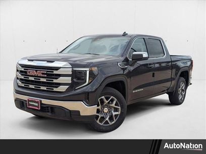 New 2025 GMC Sierra 1500 SLE