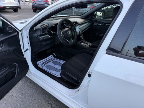 Used 2017 Honda Civic EX image 9