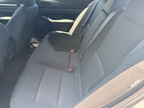 Certified 2023 Nissan Altima 2.5 SV w/ SV Premium Package AWD/4WD image 11