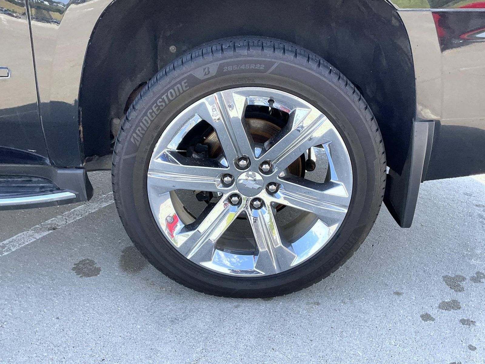 Used 2017 Chevrolet Suburban Premier AWD/4WD image 24