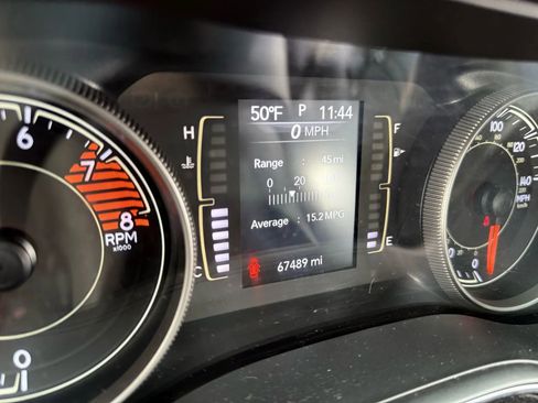 Used 2019 Jeep Cherokee Latitude Plus w/ Cold Weather Group image 16