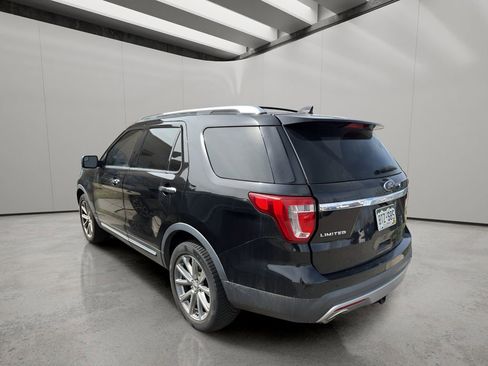 Used 2016 Ford Explorer Limited image 2