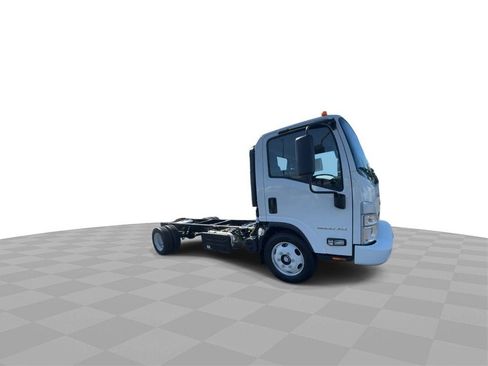 New 2024 Chevrolet Low Cab Forward 5500XD image 9