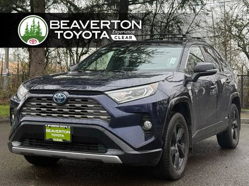 Used 2020 Toyota RAV4 XSE image 1