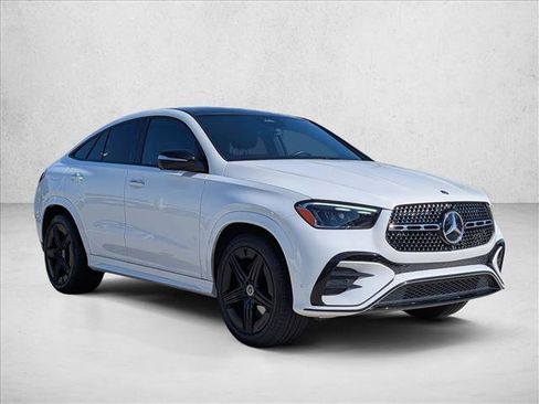 Used 2025 Mercedes-Benz GLE 450 4MATIC Coupe image 3