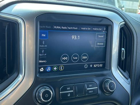 Used 2021 Chevrolet Silverado 2500 LT w/ Z71 Chrome Sport Edition AWD/4WD image 18