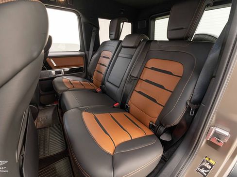 Used 2025 Mercedes-Benz G 63 AMG 4MATIC image 30