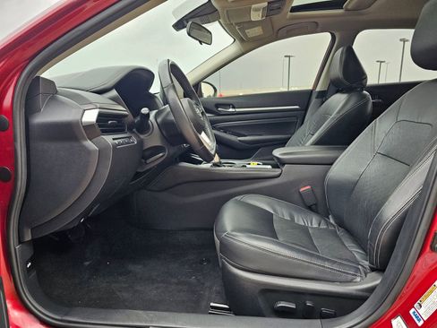 Used 2023 Nissan Altima 2.5 SL FWD image 11