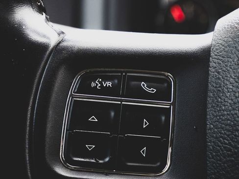 Used 2016 RAM 1500 Big Horn image 10