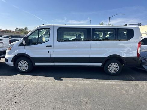 Used 2024 Ford Transit 350 XLT image 3