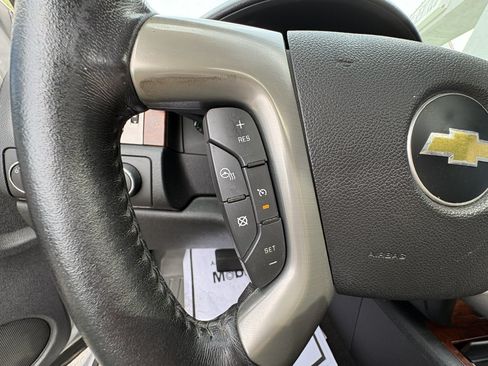 Used 2013 Chevrolet Tahoe LTZ AWD/4WD image 16