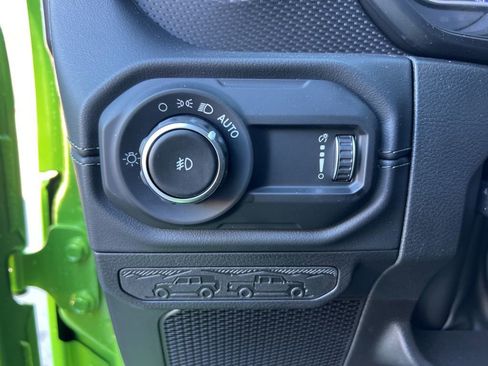 New 2025 Jeep Wrangler Unlimited Rubicon 392 image 10