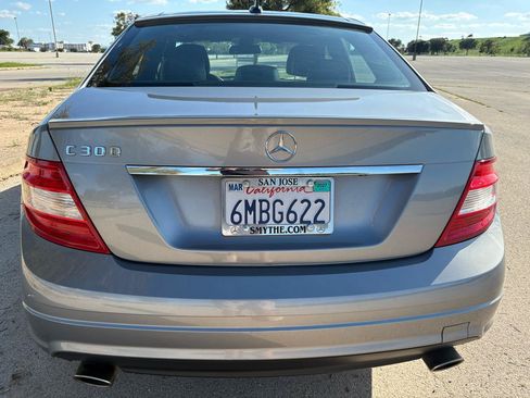 Used 2010 Mercedes-Benz C 300 Sedan image 54