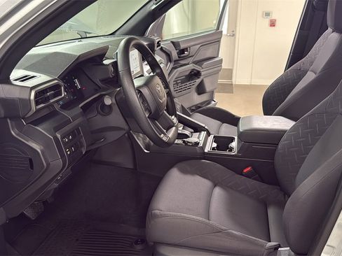 Certified 2024 Toyota Tacoma SR image 12