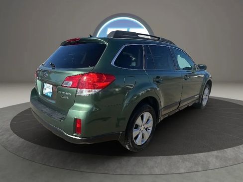 Used 2011 Subaru Outback 2.5i Limited image 7