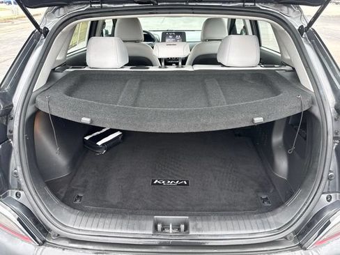 Used 2022 Hyundai Kona SE w/ Cargo Package FWD image 19
