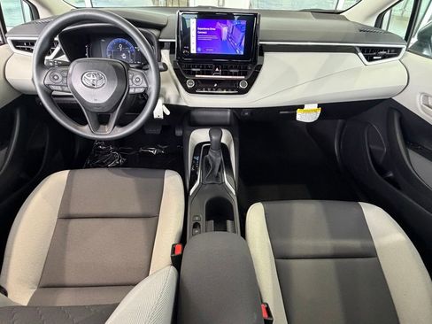 Used 2026 Toyota Corolla LE FWD image 29
