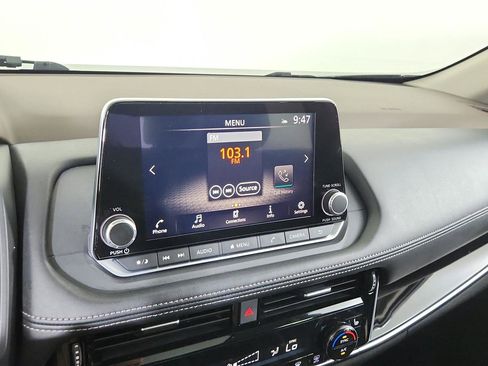 Certified 2023 Nissan Rogue SL FWD image 26