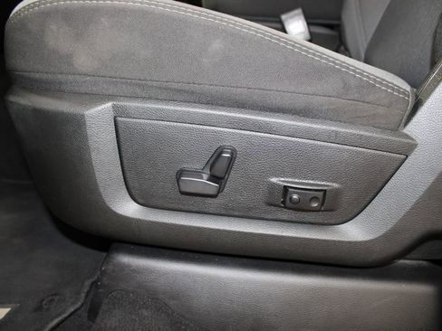 Used 2024 RAM 2500 Big Horn image 20