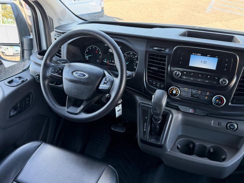 Used 2020 Ford Transit 250 Medium Roof w/ Load Area Protection Package image 32