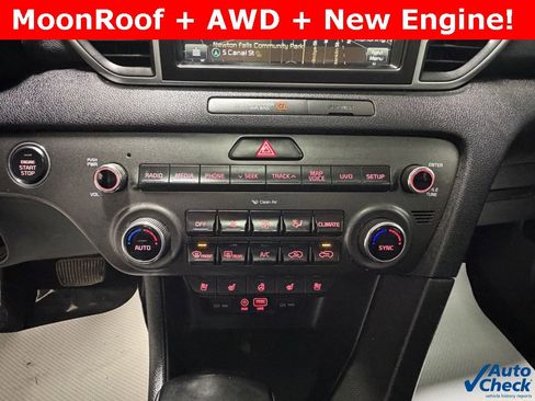 Used 2017 Kia Sportage EX w/ EX Technology Package image 17