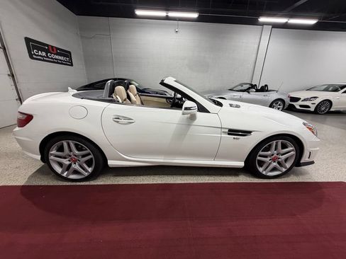 Used 2016 Mercedes-Benz SLK 350 image 12