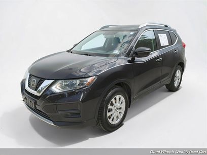 Used 2017 Nissan Rogue SV