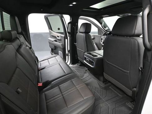 Used 2022 Chevrolet Silverado 1500 High Country image 52