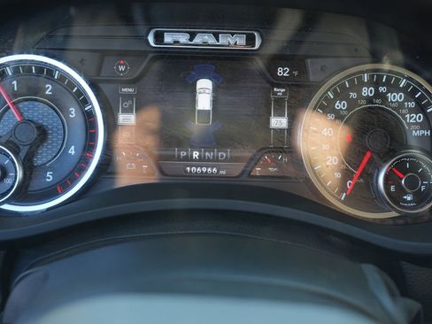 Used 2019 RAM 2500 Laramie AWD/4WD image 36