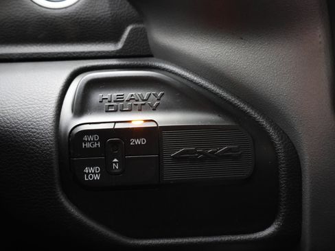 Used 2022 RAM 2500 Big Horn w/ Night Edition image 41