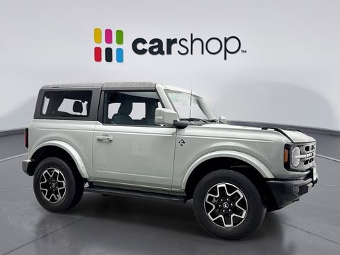 Used 2023 Ford Bronco Outer Banks image 7