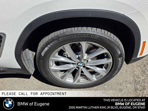 Used 2018 BMW X3 xDrive30i w/ Convenience Package AWD/4WD image 9