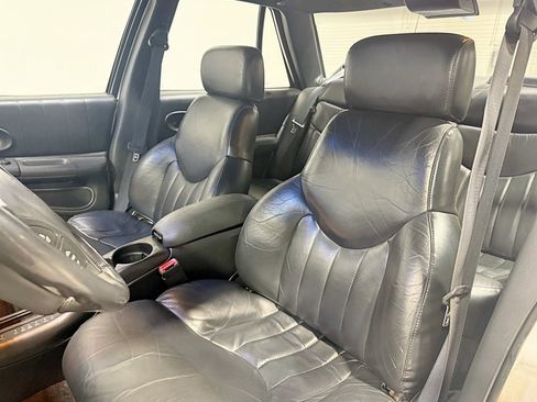 Used 1997 Oldsmobile Cutlass Supreme SL image 23