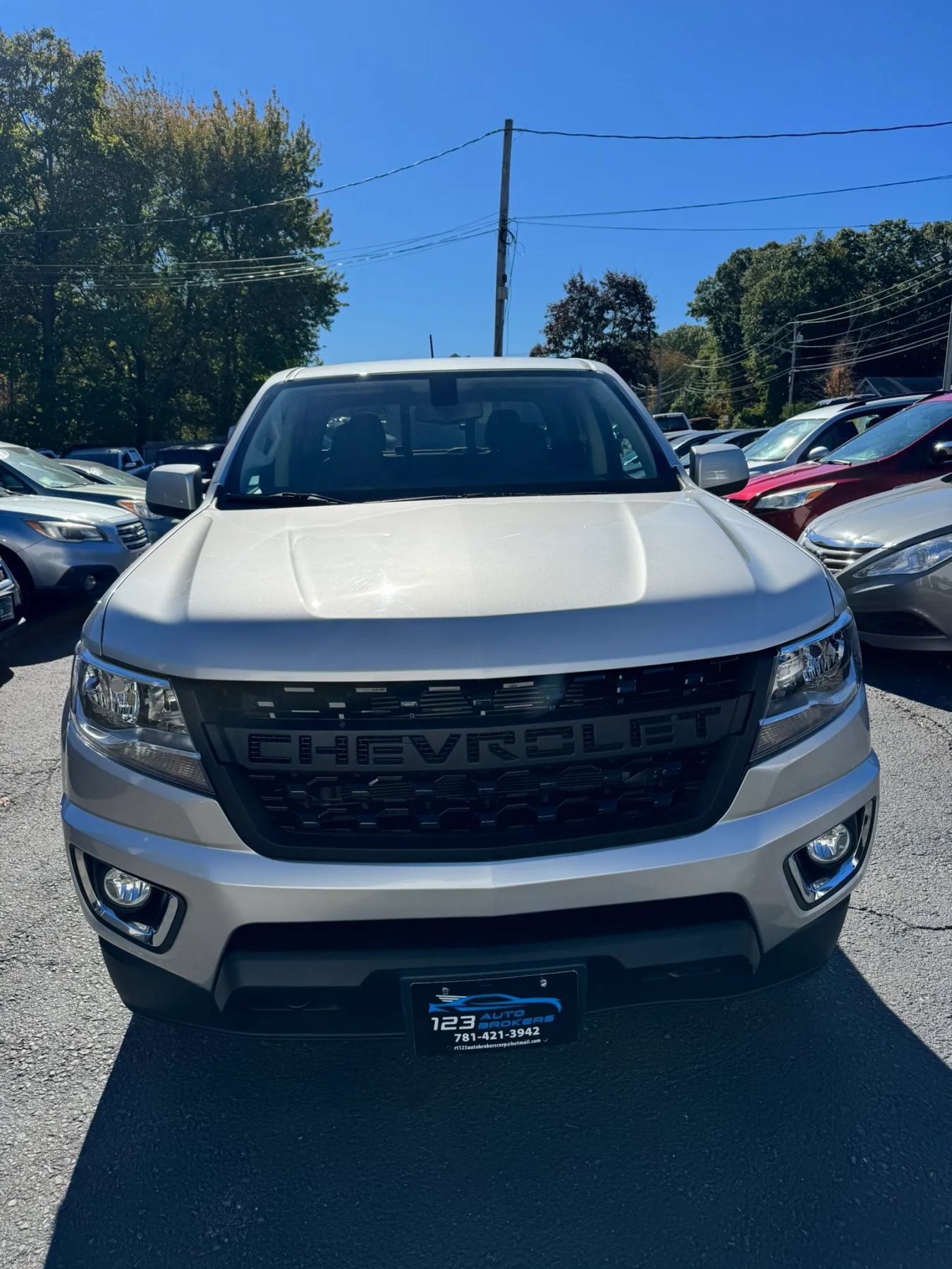 Used 2019 Chevrolet Colorado LT w/ LT Convenience Package AWD/4WD image 2