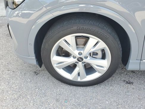 Certified 2023 Audi Q4 e-tron Prestige w/ 20" Wheel Package AWD/4WD image 13