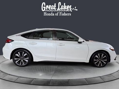 Used 2022 Honda Civic EX-L image 6