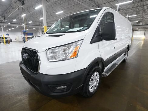 Used 2022 Ford Transit 250 Low Roof w/ Exterior Upgrade Package RWD image 14