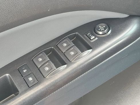 Used 2019 Chevrolet Colorado Z71 RWD image 21