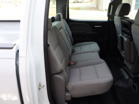 Used 2016 Chevrolet Silverado 2500 W/T image 21