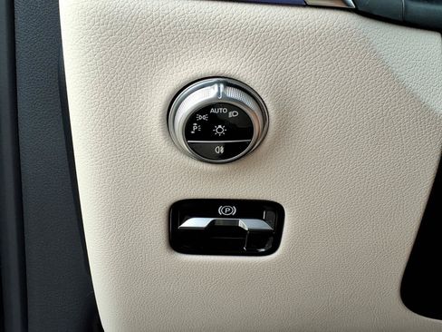 New 2026 Mercedes-Benz GLC 300 4MATIC image 29