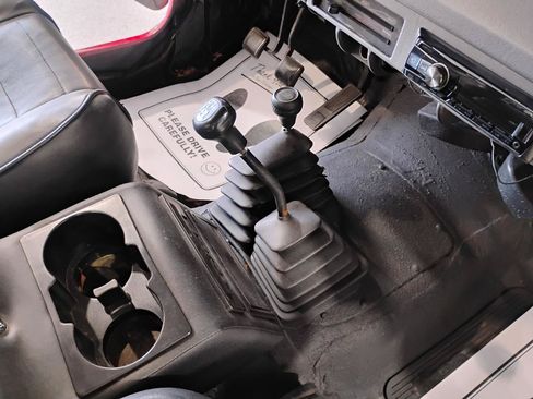 Used 1995 Jeep Wrangler Rio Grande AWD/4WD image 50