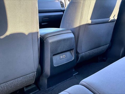 Used 2022 Nissan Frontier S w/ Technology Package image 35