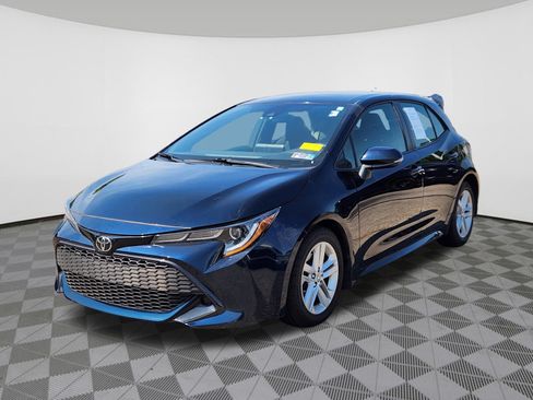 Used 2019 Toyota Corolla SE w/ SE Option Package FWD image 2
