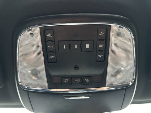 Used 2020 Jeep Grand Cherokee Limited X image 74