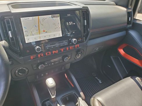 Certified 2025 Nissan Frontier PRO-4X w/ Pro Premium Package AWD/4WD image 25