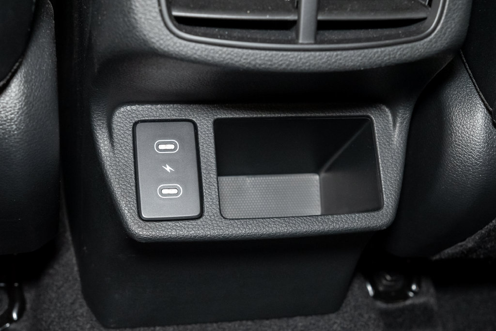 Used 2026 Kia Seltos S FWD image 24