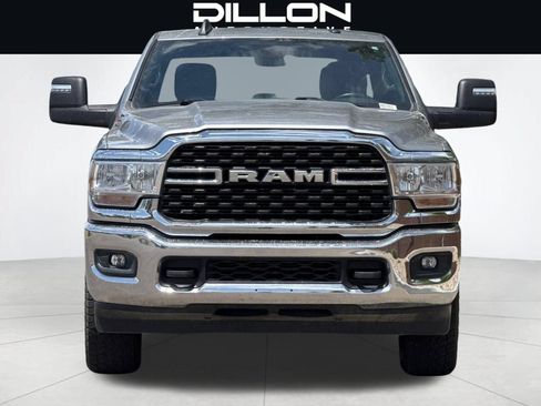 Used 2024 RAM 2500 Big Horn AWD/4WD image 37