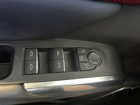 Used 2025 Chevrolet Traverse RS w/ LPO, Floor Liner Package image 10