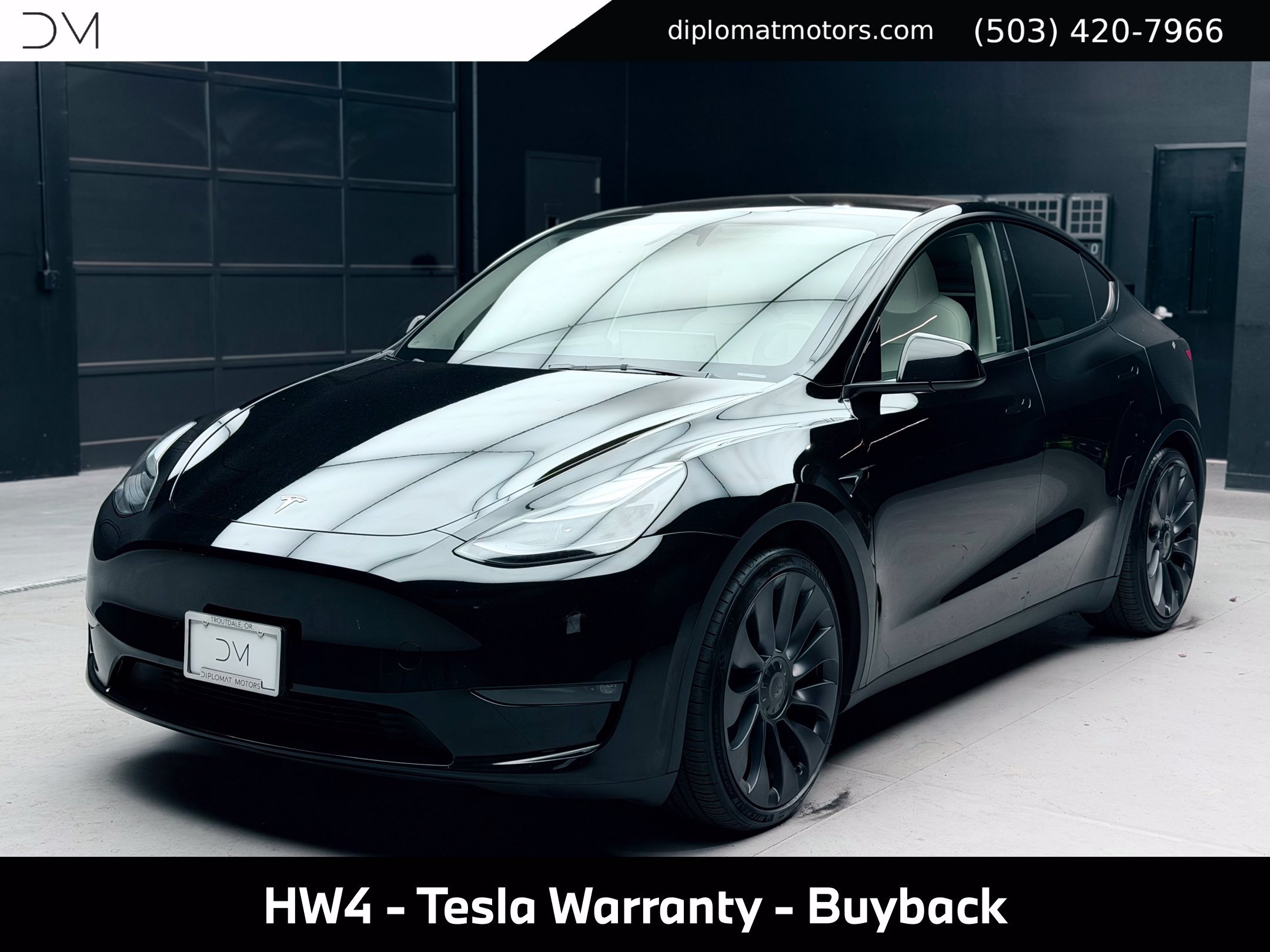 Used 2024 Tesla Model Y Performance AWD/4WD image 1