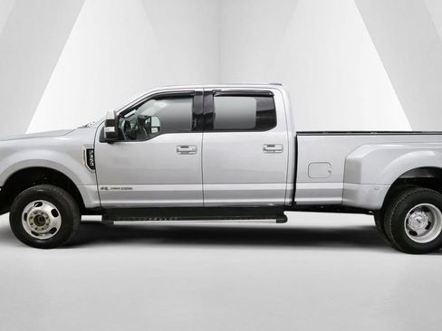 Used 2021 Ford F350 Lariat w/ Lariat Value Package image 9